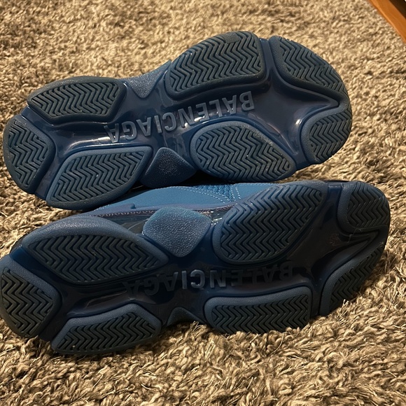 Blue Triple S balenciaga main image 5
